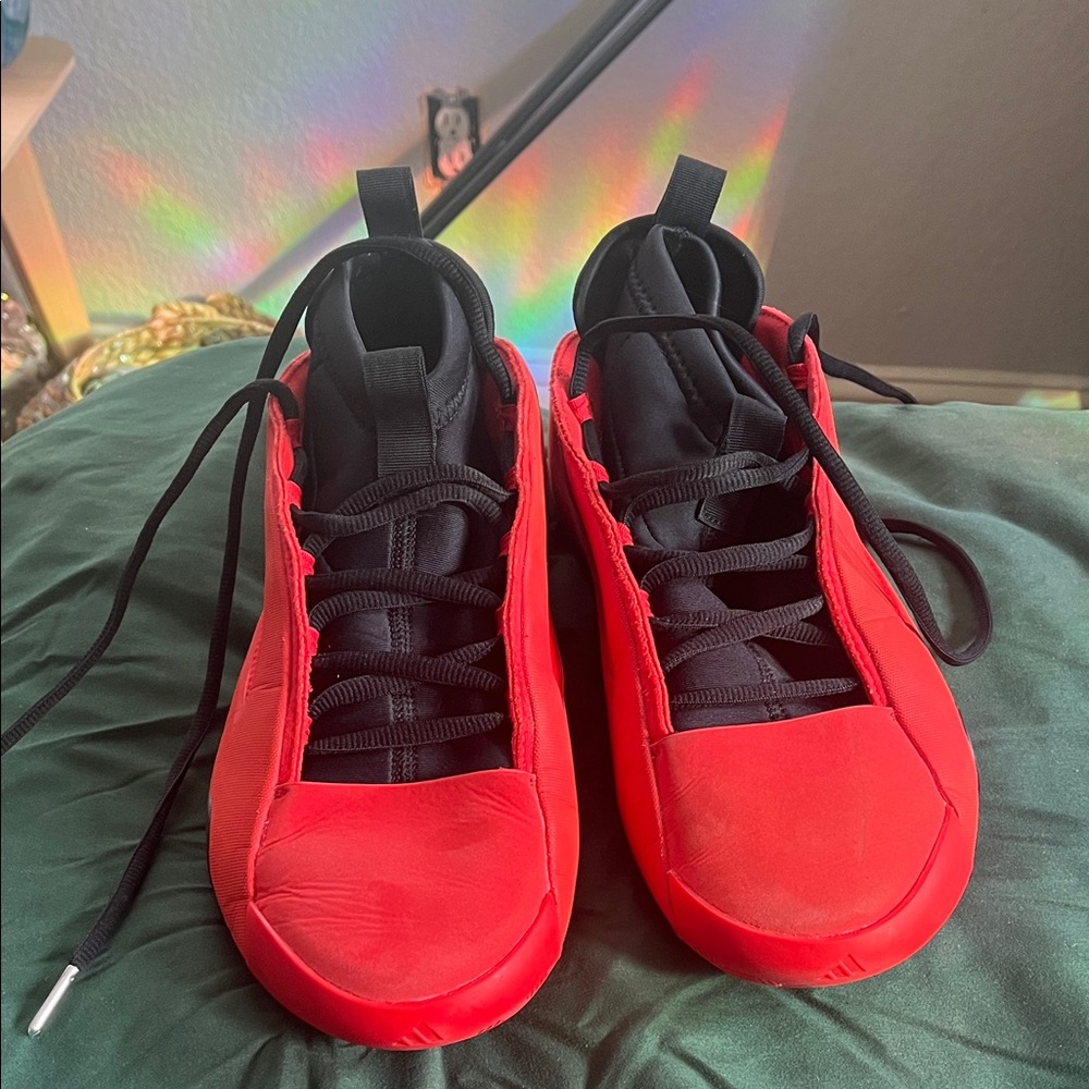 Red and black Harden 8’s